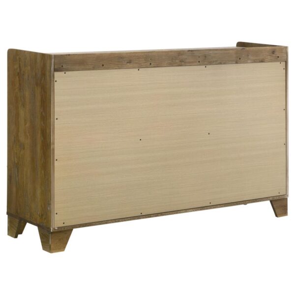 Henderson 4-piece Eastern King Bedroom Set Medium Oak