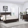 Emberlyn 4-piece Eastern King Bedroom Set Brown