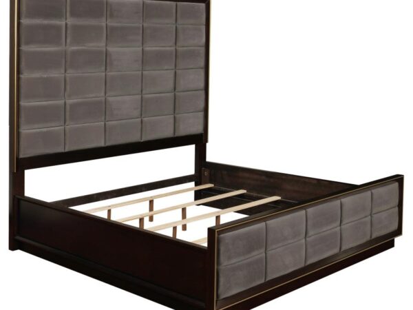 Durango 77-inch California King Panel Bed Smoked Peppercorn