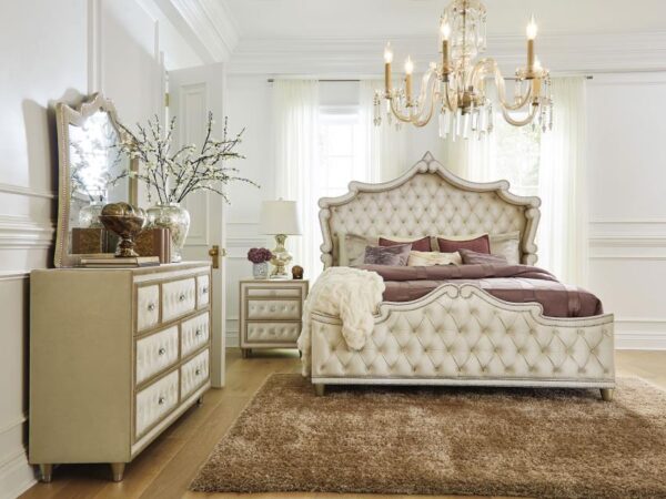 Antonella 4-piece California King Bedroom Set Ivory