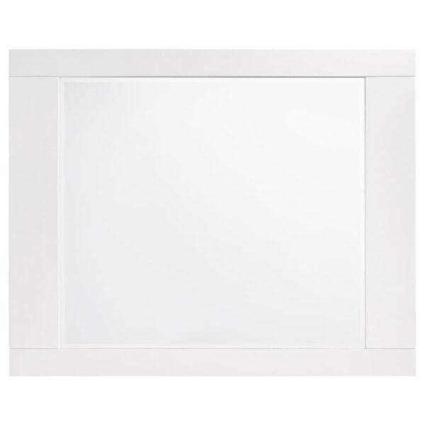 Jeremaine 4-piece Eastern King Bedroom Set White