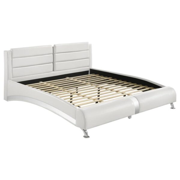 Jeremaine Upholstered California King Sleigh Bed White