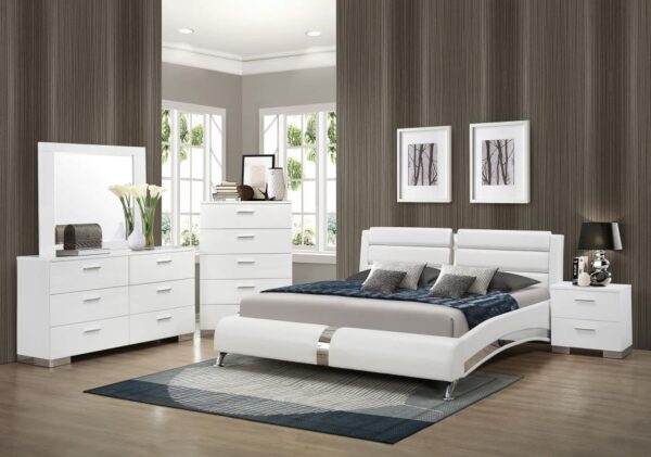 Jeremaine Upholstered California King Sleigh Bed White