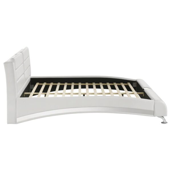Jeremaine Upholstered Queen Sleigh Bed White