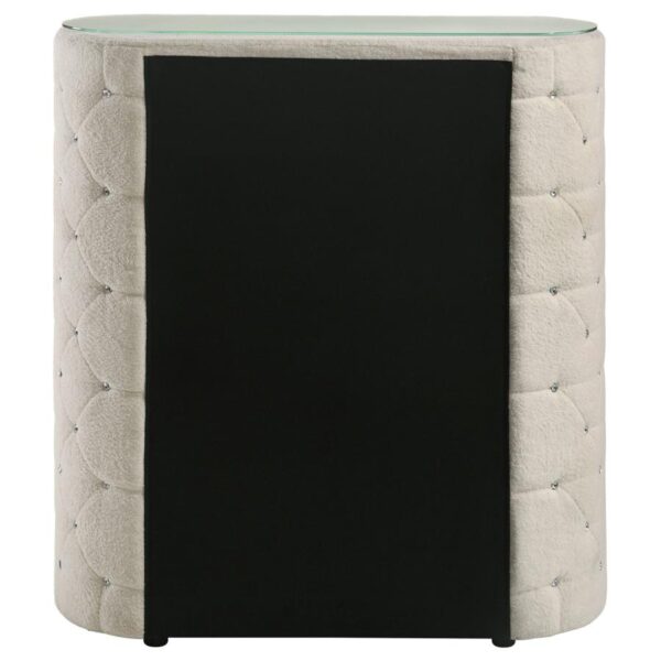 Sonya 5-drawer Upholstered Bedroom Chest of Drawers Ivory