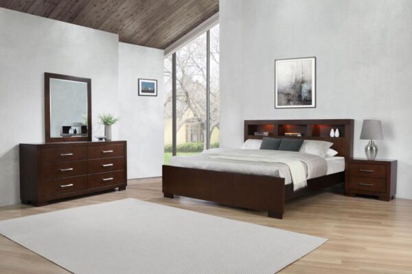 Jessica 4-piece Queen Bedroom Set Cappuccino