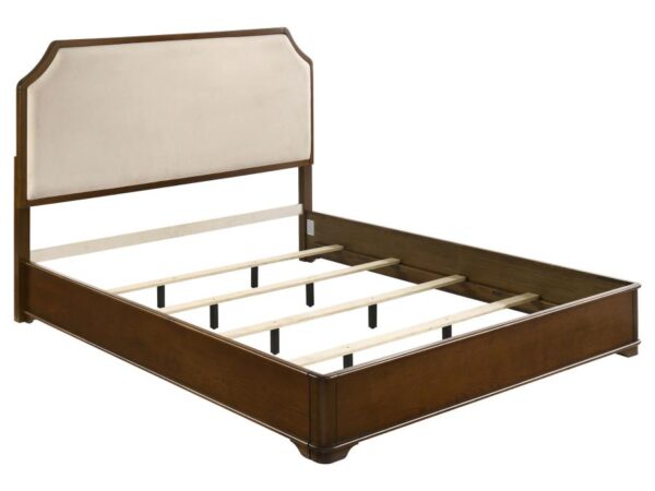 Garland 58-inch Eastern King Panel Bed Cream Brown Cherry