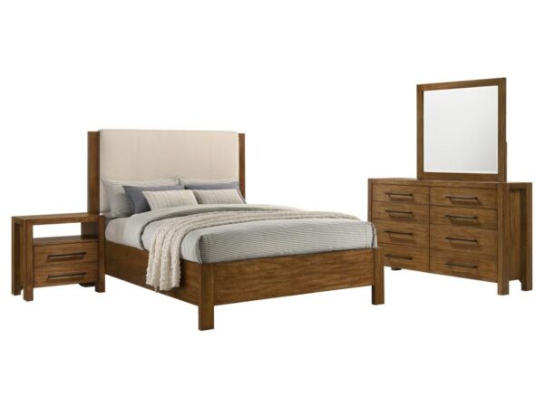 Adderley 4-piece Eastern King Bedroom Set Warm Brown