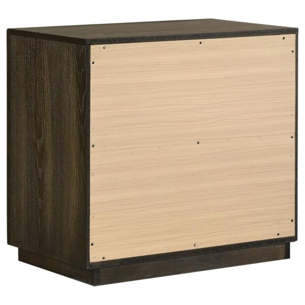 Atlas 4-piece Queen Bedroom Set Dark Oak