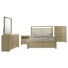 Hendricks 5-piece Eastern King Bedroom Set Light Oak