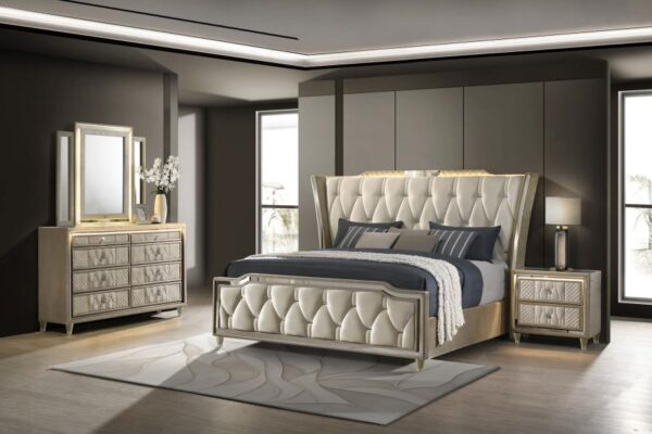 Lorient 4-piece Queen Bedroom Set Ivory and Camel