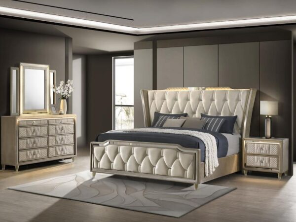 Lorient 4-piece Queen Bedroom Set Ivory and Camel