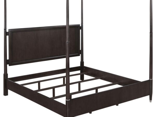 Emberlyn Wood Queen Poster Bed Brown