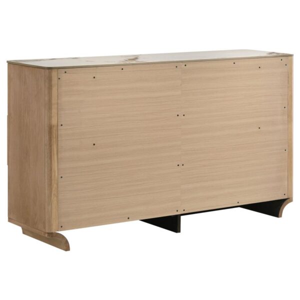 Leanne 4-piece Queen Bedroom Set Light Oak