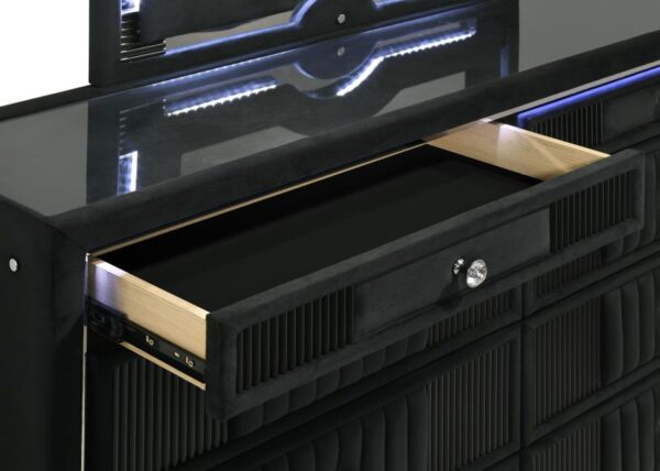 Ravenne 4-piece Velvet Upholstered Queen LED Bedroom Set Black