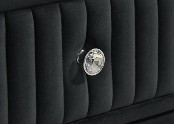 Ravenne 4-piece Velvet Upholstered Queen LED Bedroom Set Black