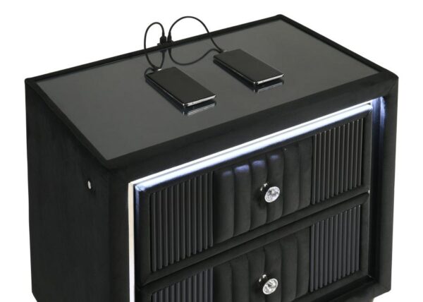 Ravenne 5-piece Velvet Upholstered Queen LED Bedroom Set Black