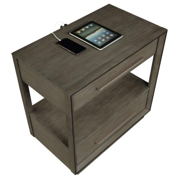 Durango 4-piece Queen Bedroom Set Taupe Oak