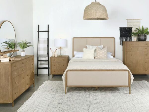 Arini 5-piece Eastern King Bedroom Set Cream and Sand Wash