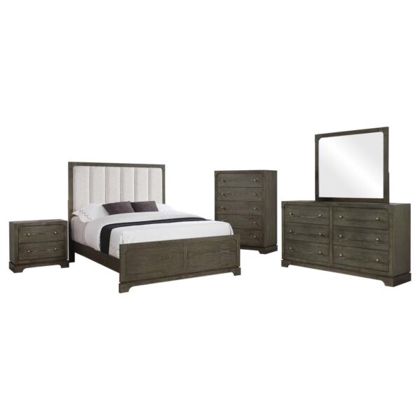Gran Park 5-piece Eastern King Bedroom Set Dark Cocoa