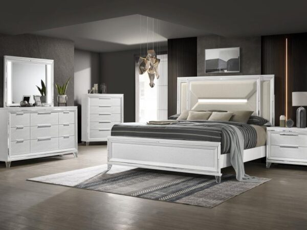 Marmore 5-piece Eastern King Bedroom Set White
