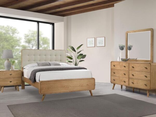 Robyn 4-piece Queen Bedroom Set Light Ash