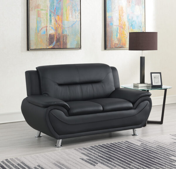 New York Black Loveseat