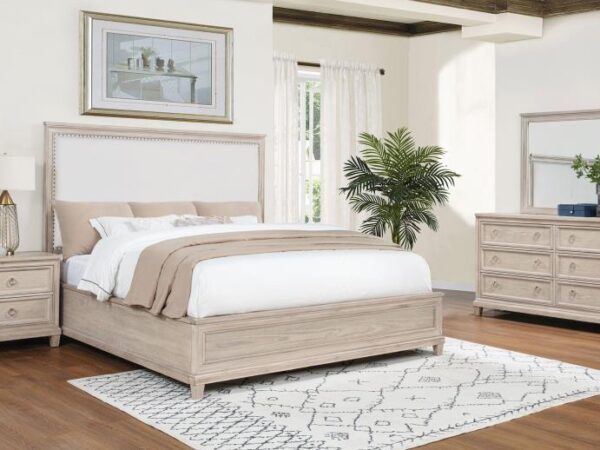 Queen Bedroom Set Washed Oak Pembroke 4-piece