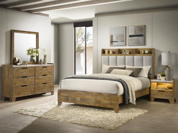 Queen Bedroom Set Medium Oak Henderson 4-piece