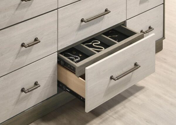 Queen Bedroom Set Grey Oak Fenwick 4-piece
